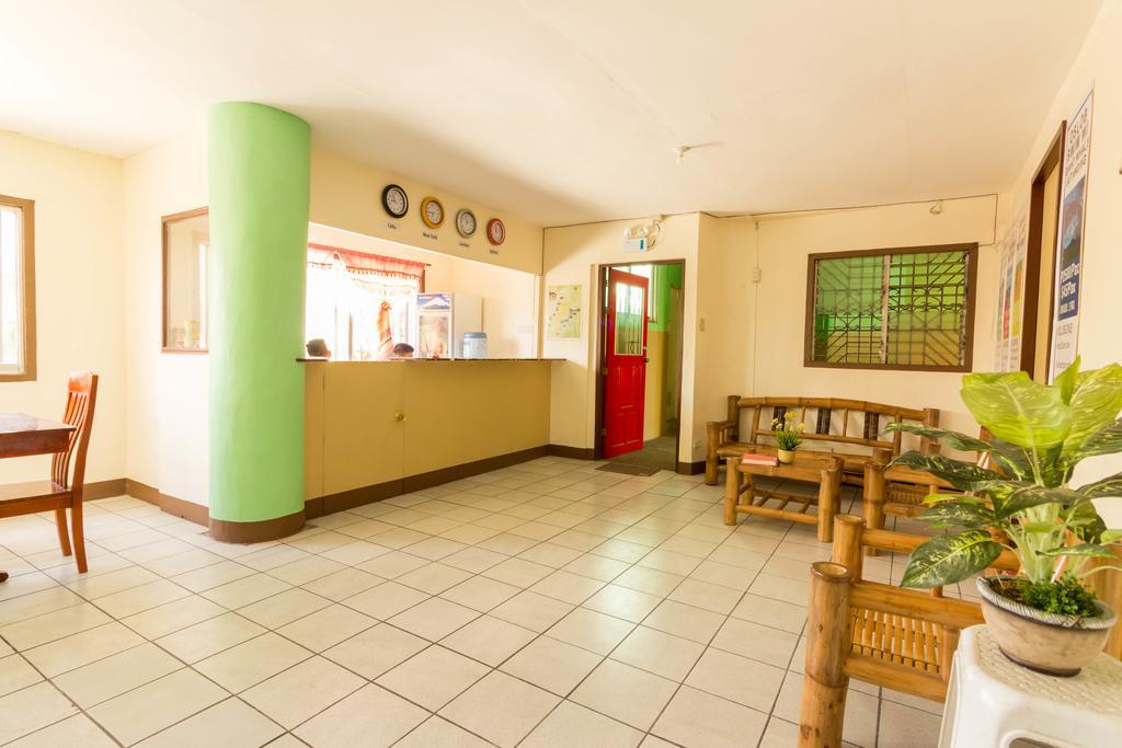 Friendly'S Guesthouse Hotel Cebu Bagian luar foto