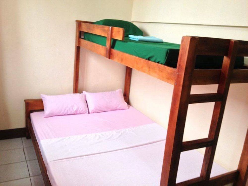 Friendly'S Guesthouse Hotel Cebu Bagian luar foto